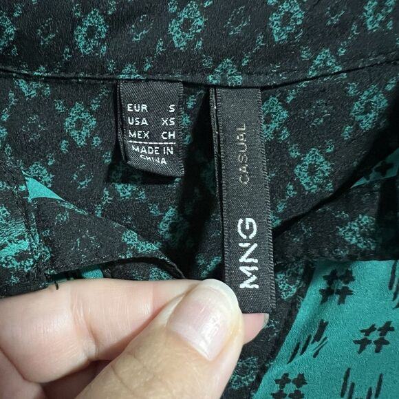 Mango MNG Women L/S Geometric Button Blouse Green/Black XS Career Work Business - Picture 4 of 5